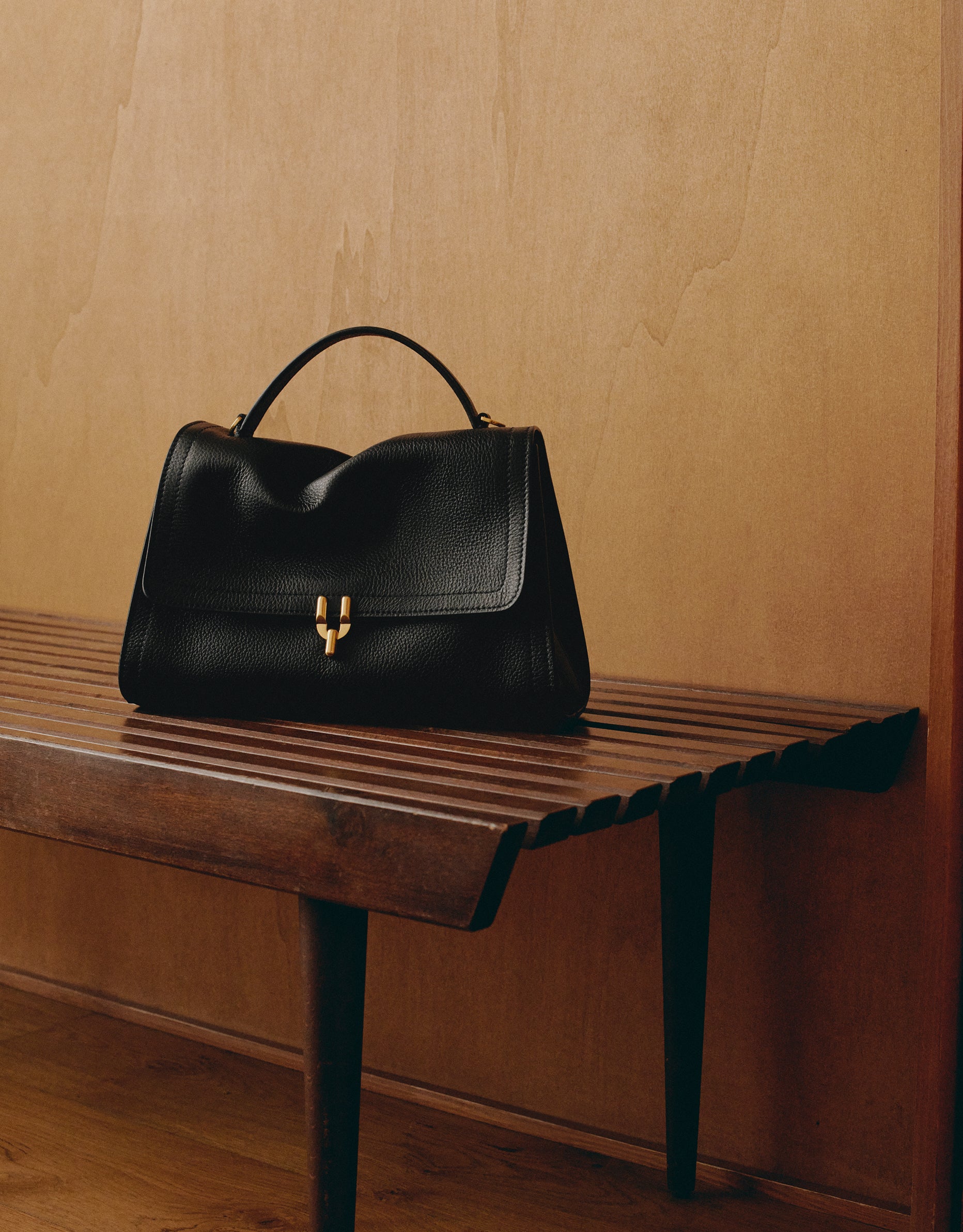 Léo et Violette - Elegant and accessible leather goods