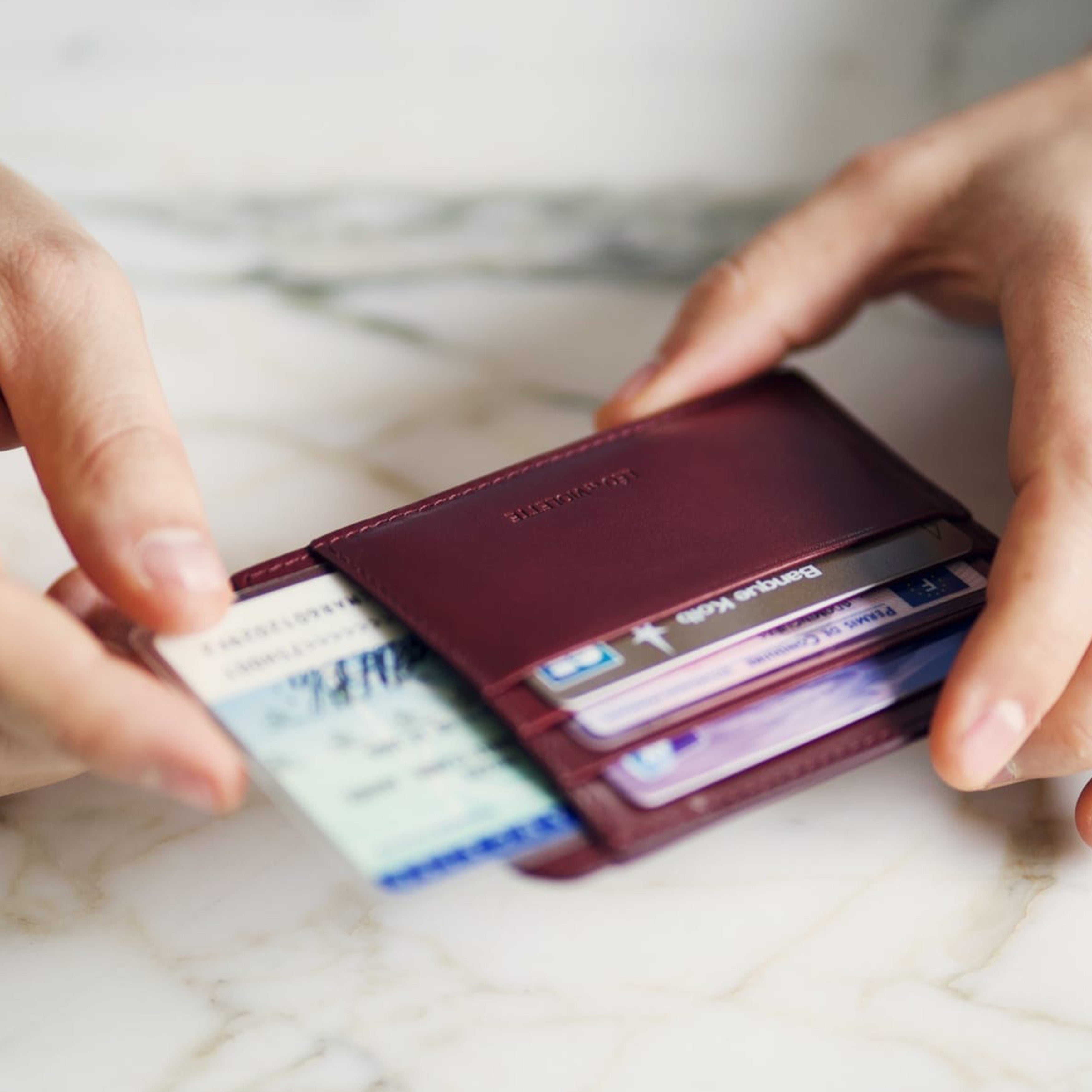 Le Porte-Cartes ID