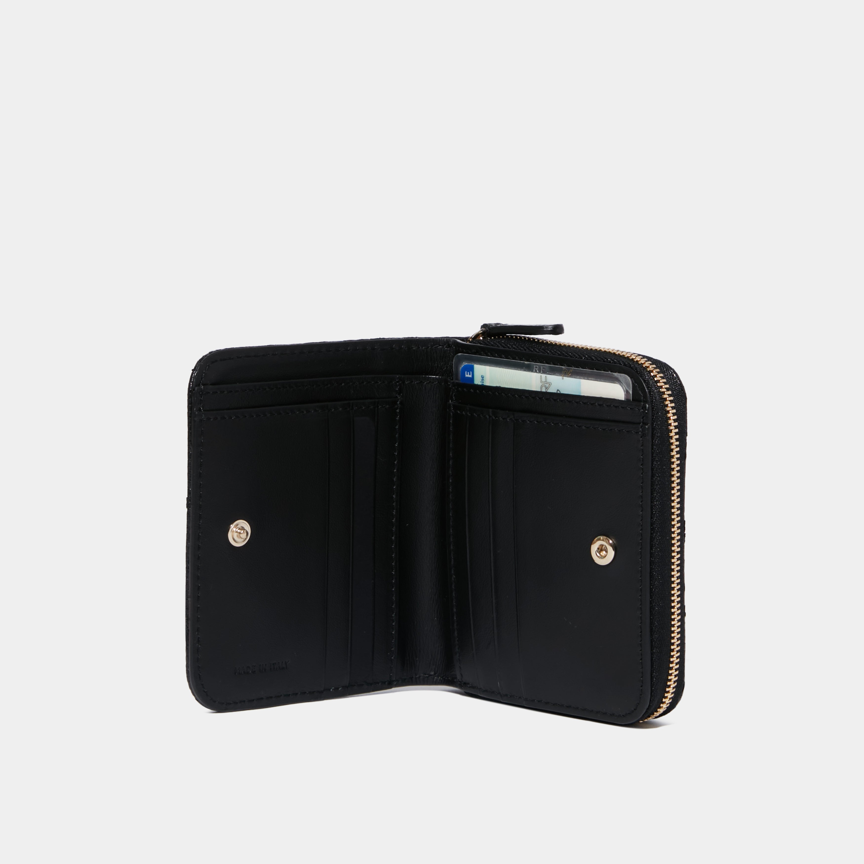 Le Compact