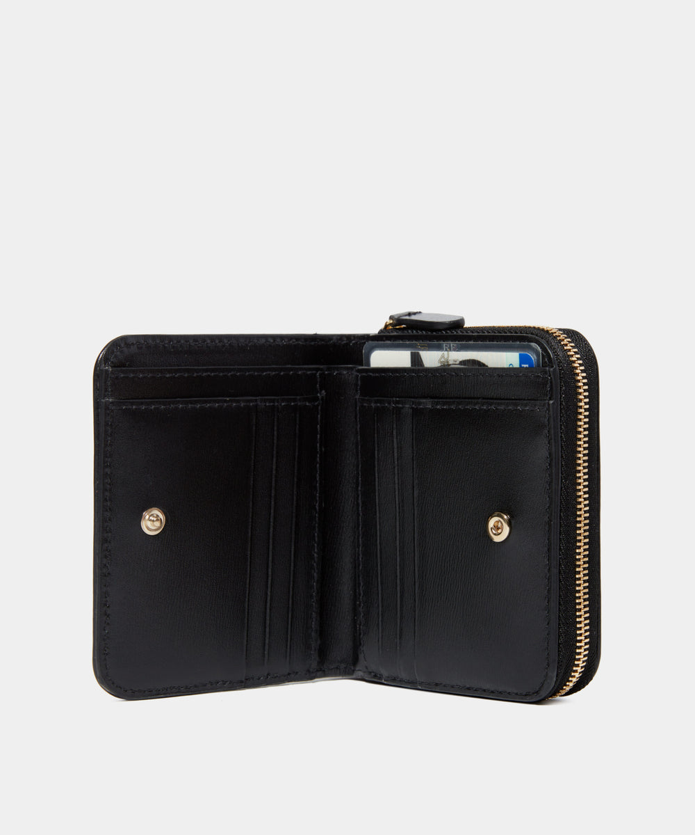 Le Compact