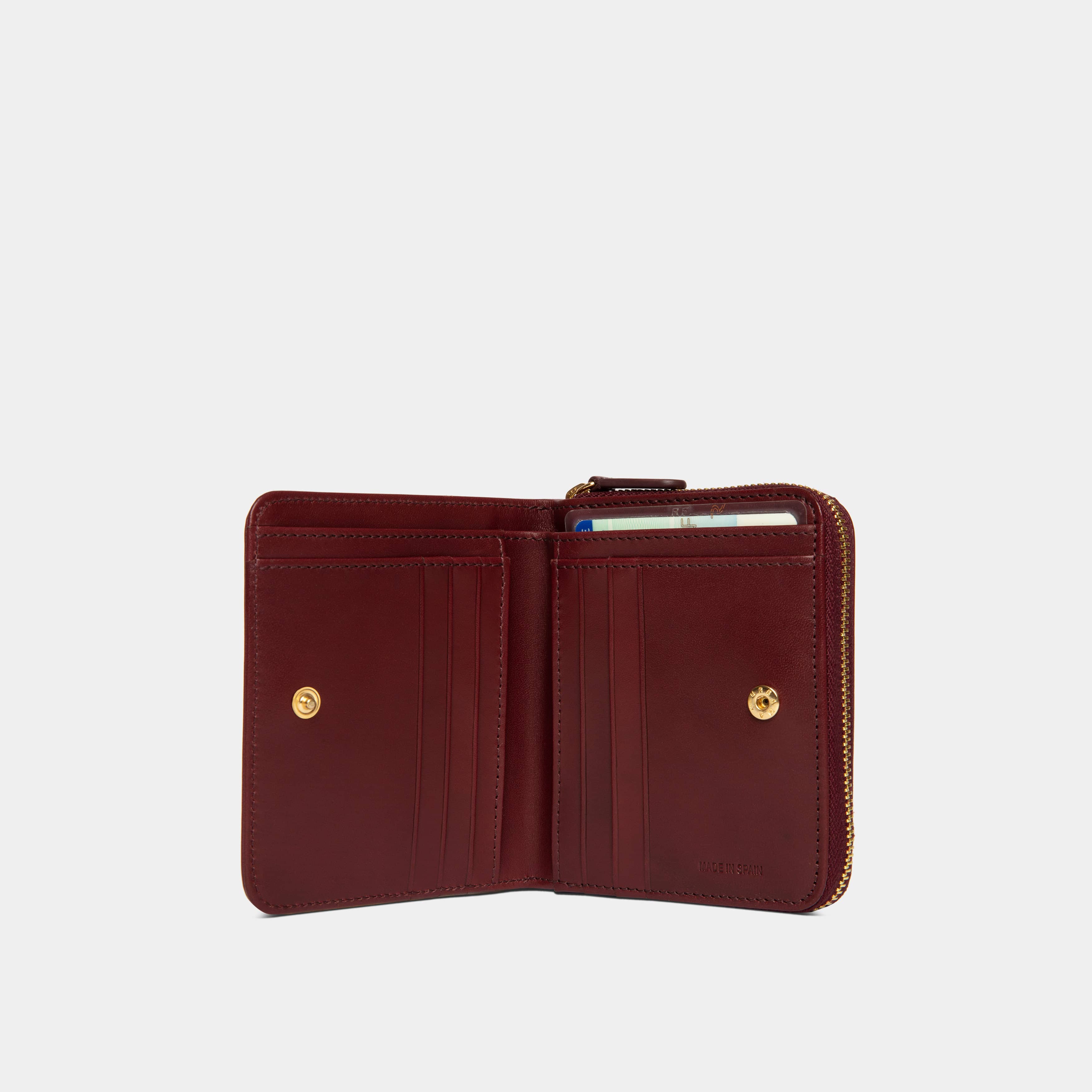 Le Compact