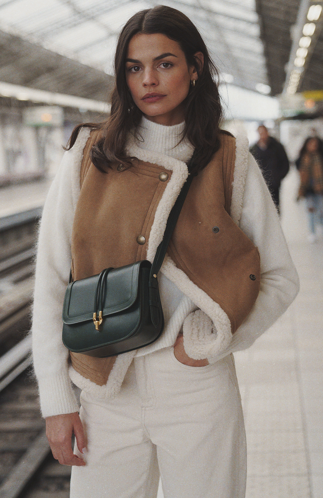 lifestyle-portrait-1-petrole-liege